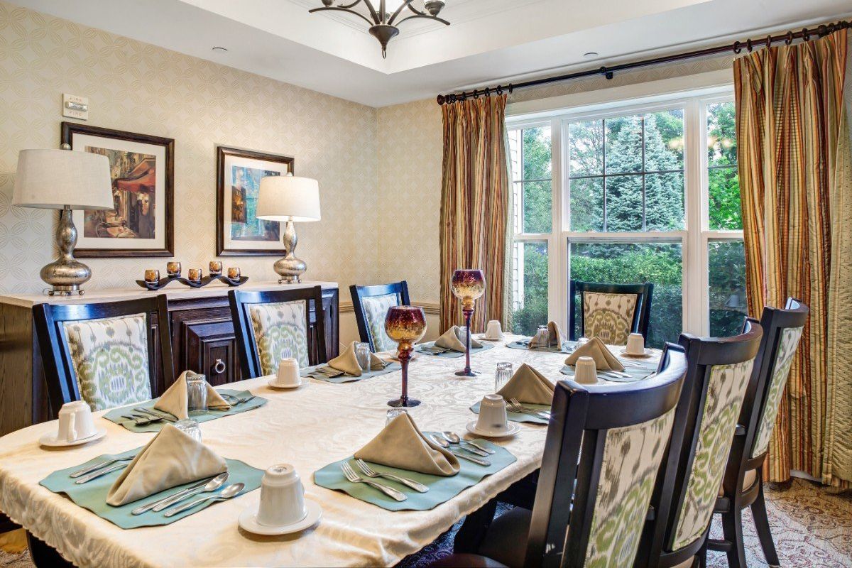 Sunrise of East Meadow Private Dining Room