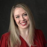 Rebecca Schier-Akamelu headshot