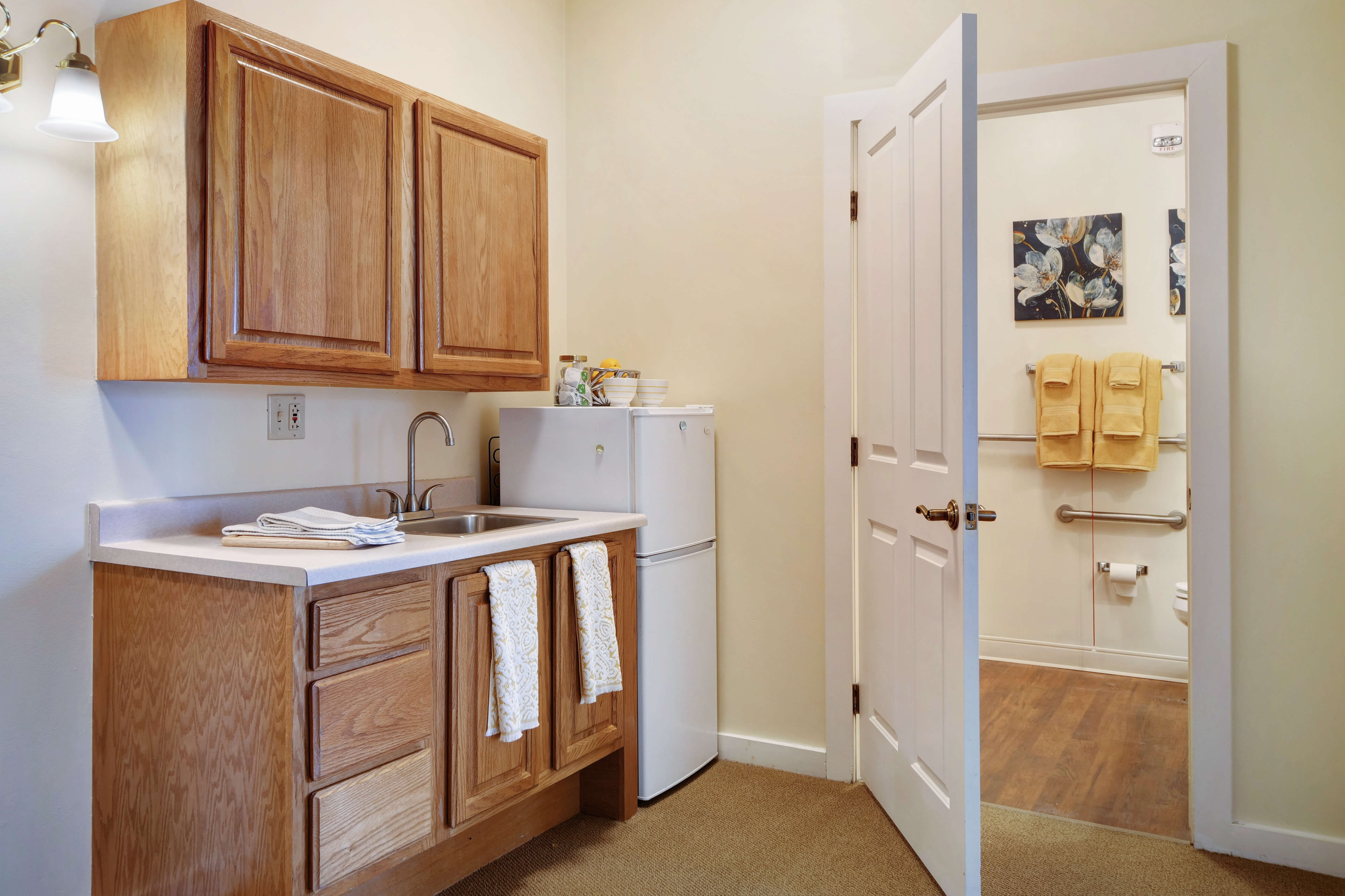 Sunrise of Westminster | Model Suite Kitchen