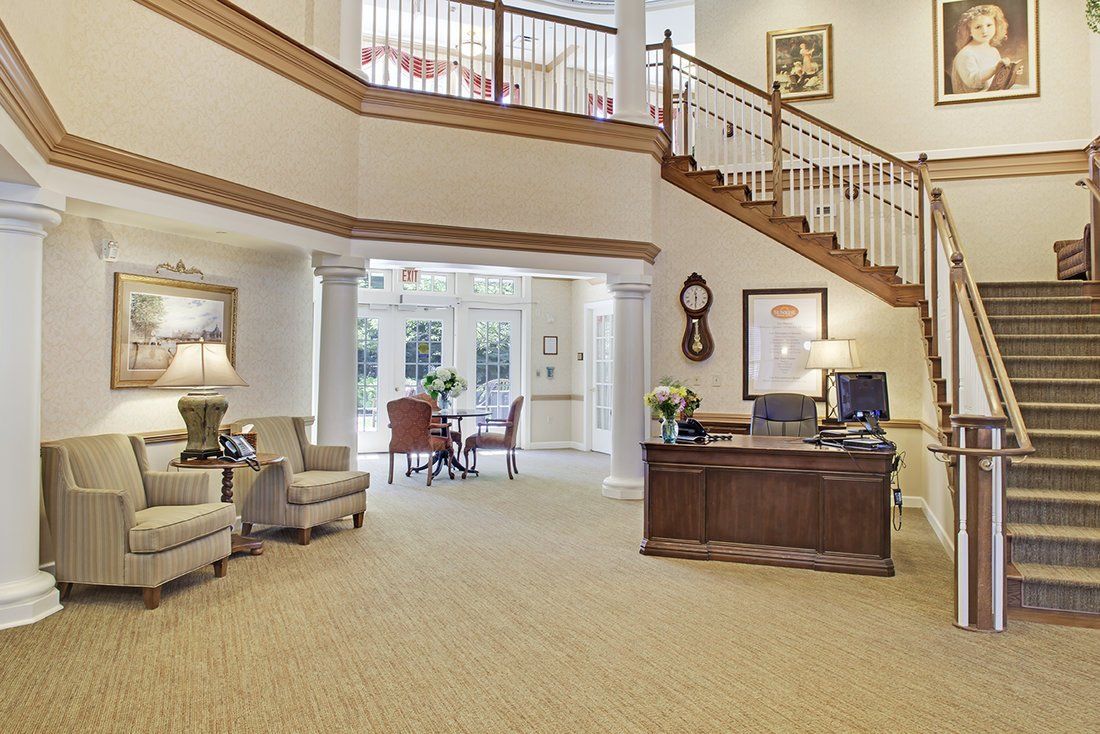 Sunrise of Grosse Pointe Woods Lobby