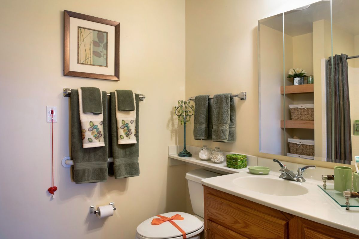 Model Bathroom, Sunrise of Fontainebleau