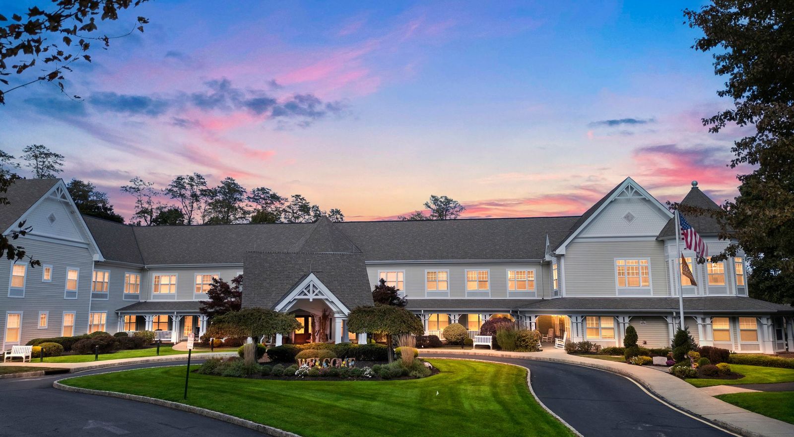 Assisted Senior Living in Lincroft, NJ Sunrise of Lincroft