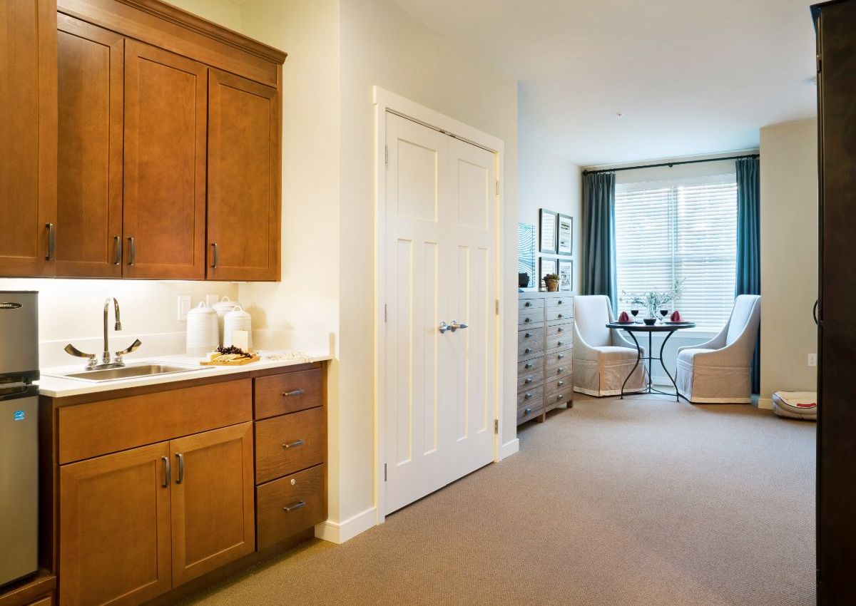 Sunrise of Issaquah Studio Suite Kitchen Area