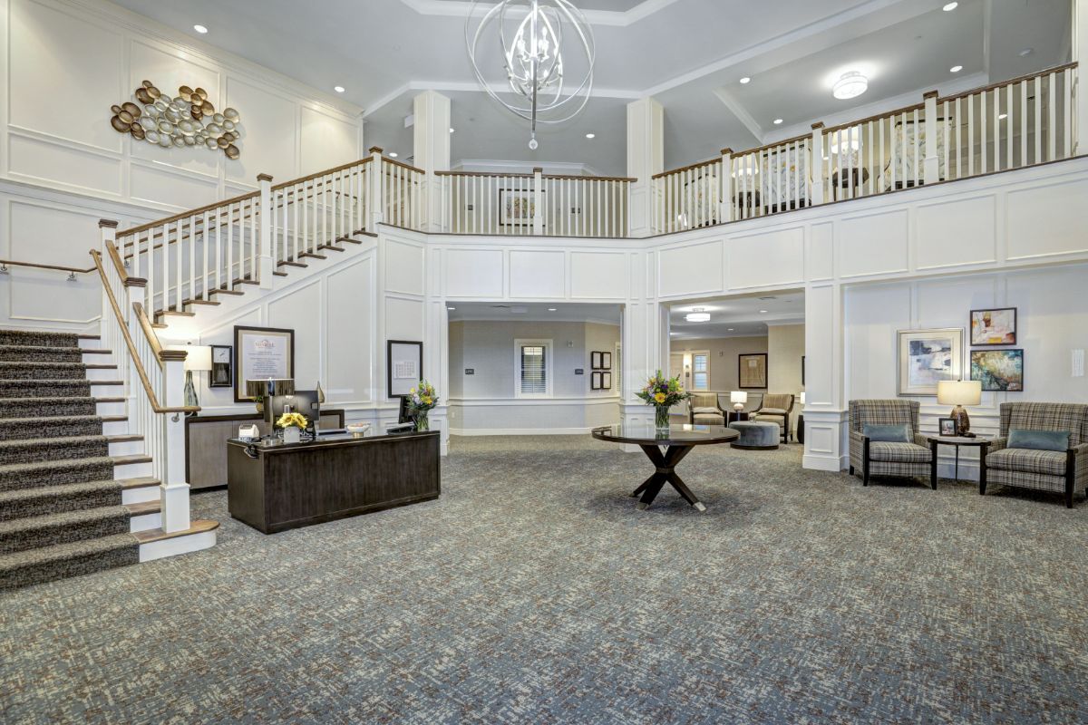 Lobby | Sunrise of Mountain Lakes