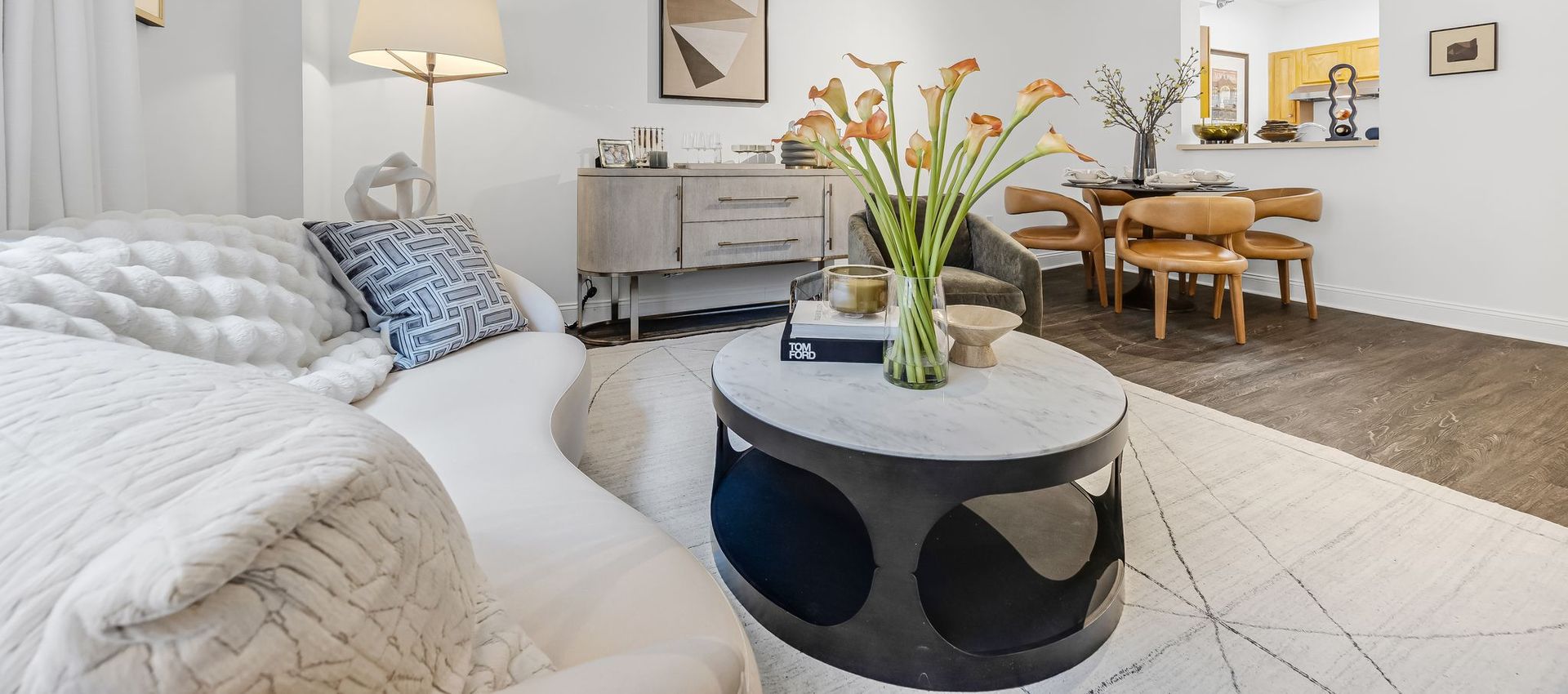 Model Living Room
