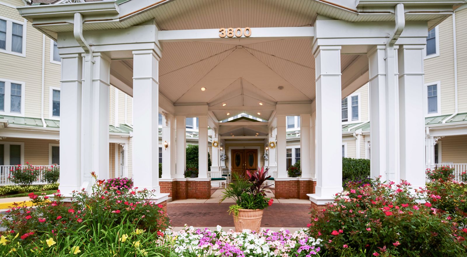 Assisted Senior Living in Pikesville, MD Sunrise of Pikesville