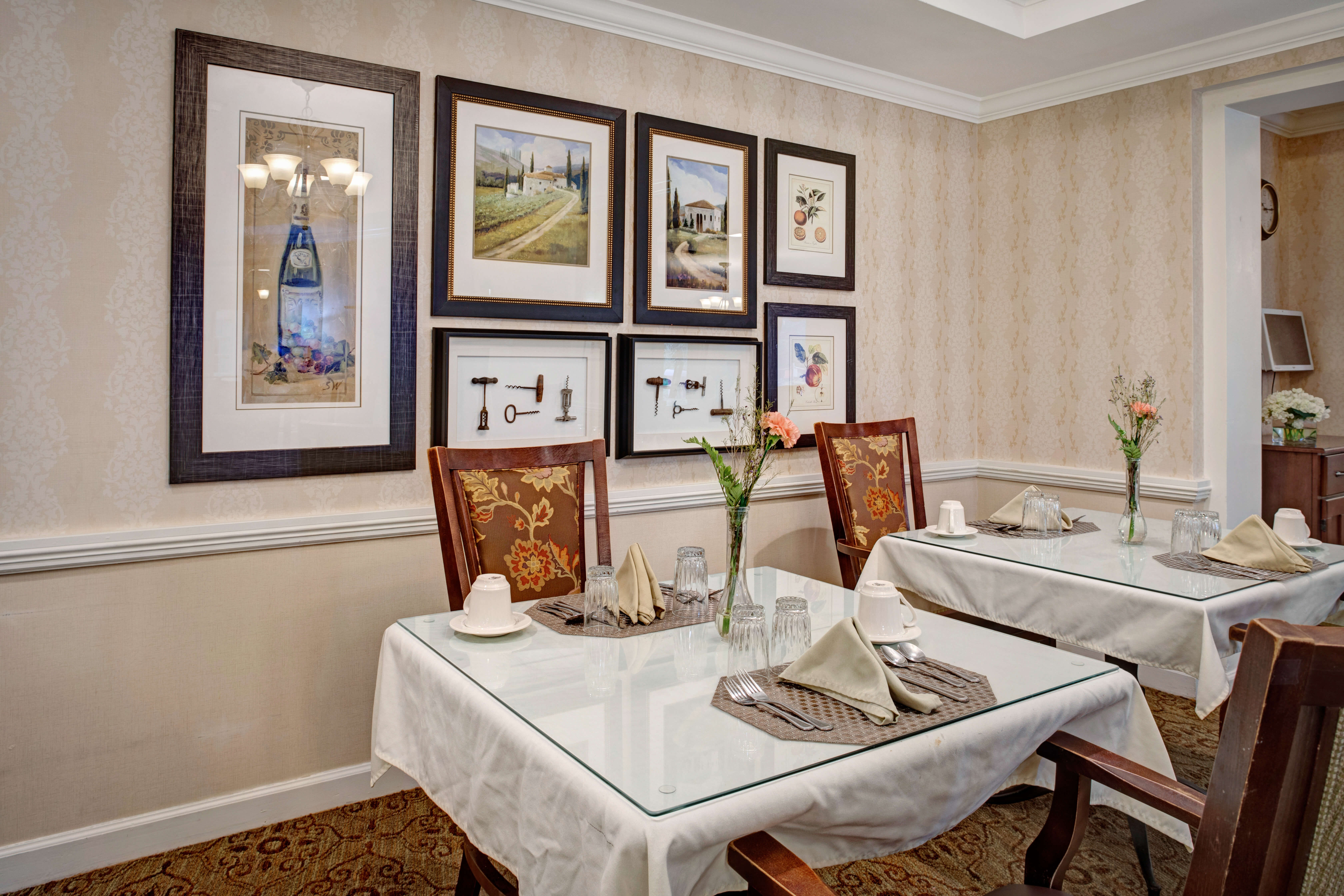 Sunrise of Silver Spring | Dining