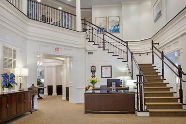 Lobby | Sunrise on Connecticut Avenue