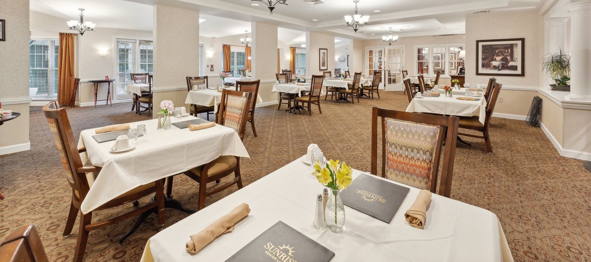 Dining Room at Sunrise at Five Forks