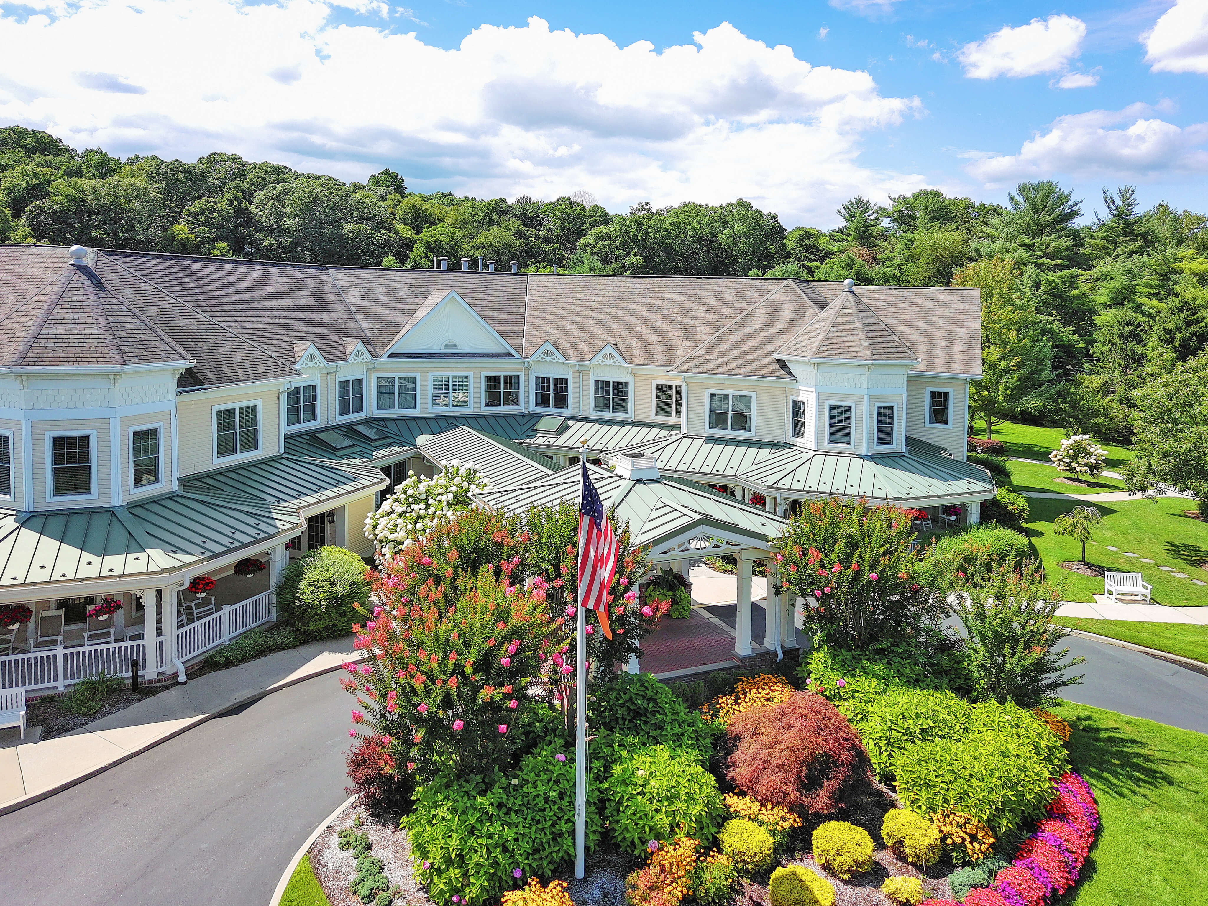 Welcome to Sunrise of Dix Hills