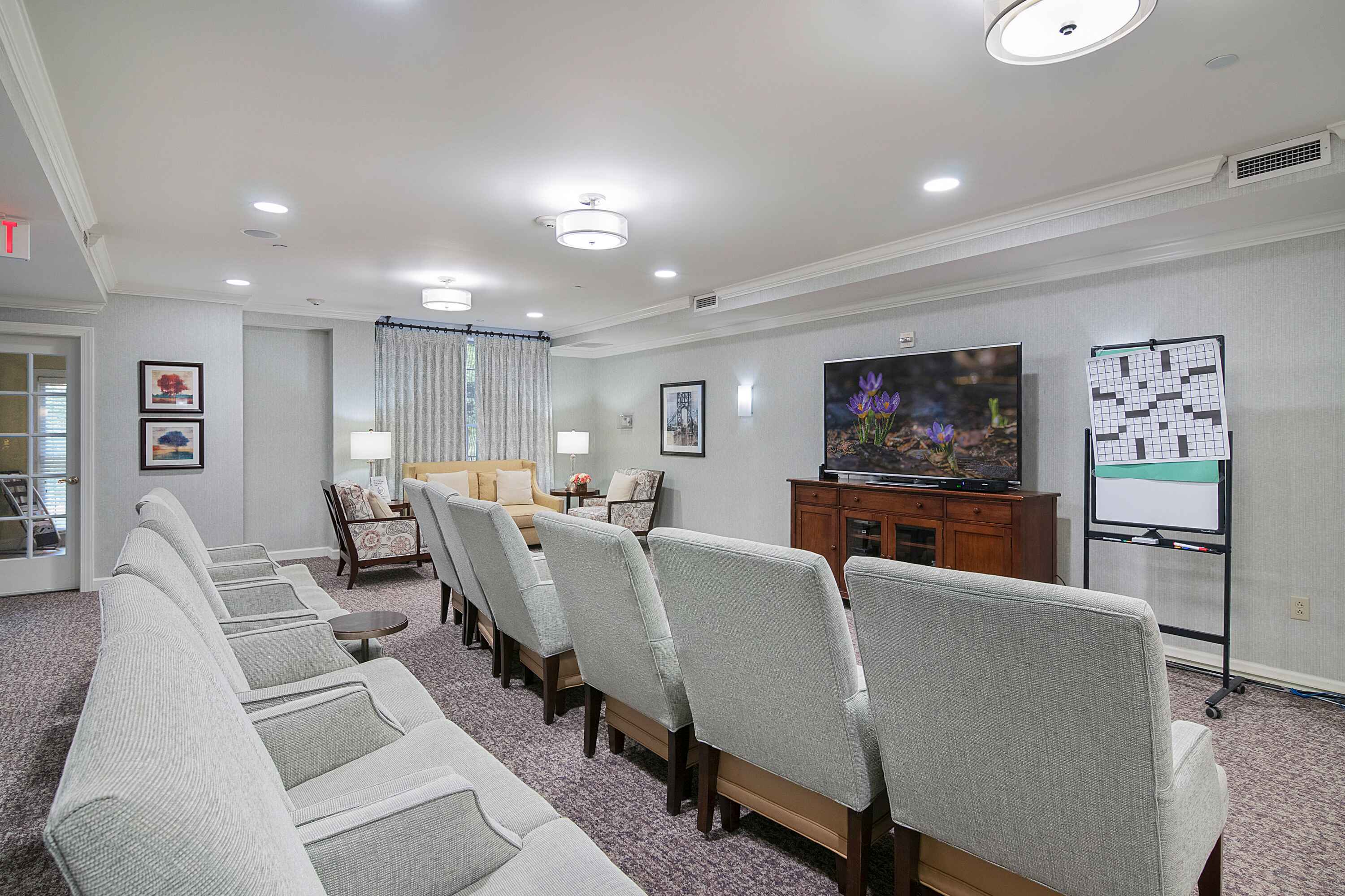 Sunrise of Cresskill | Entertainment Room