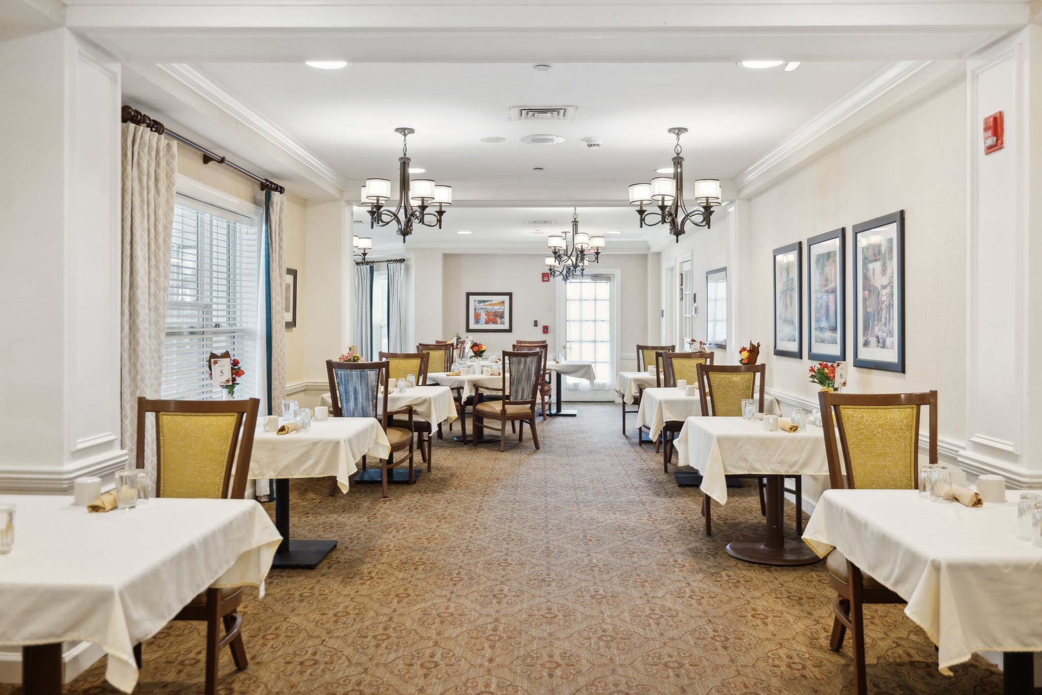 Dining Room | Sunrise of Alexandria