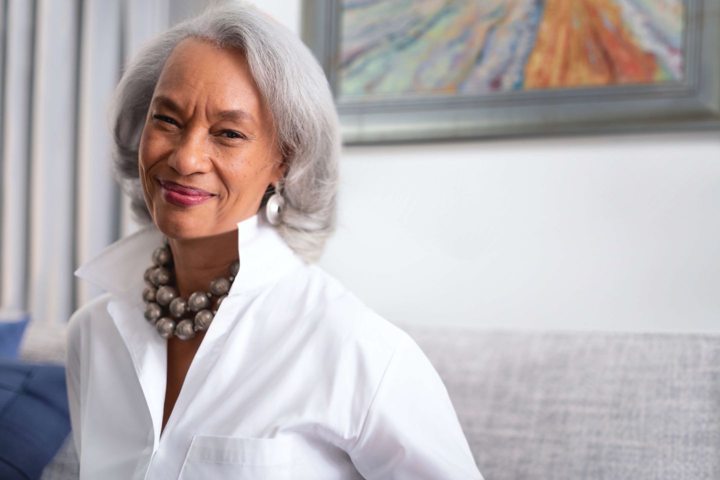 Sunrise at East 56, lobby, female resident