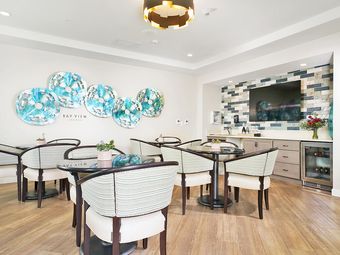 The Bluffs at Hamilton Hill | Common Room