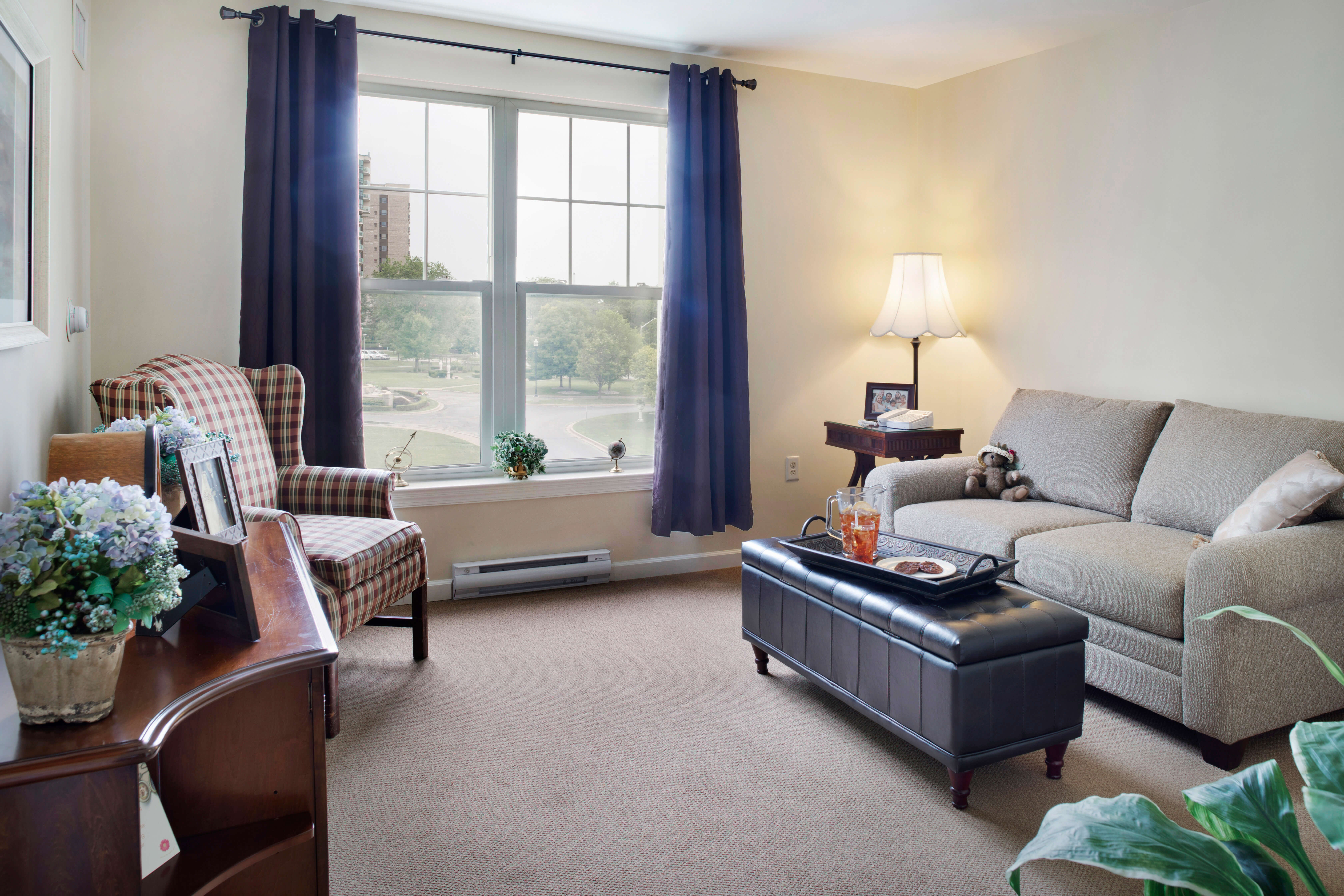 Sunrise of Windsor | Model Suite Living Room