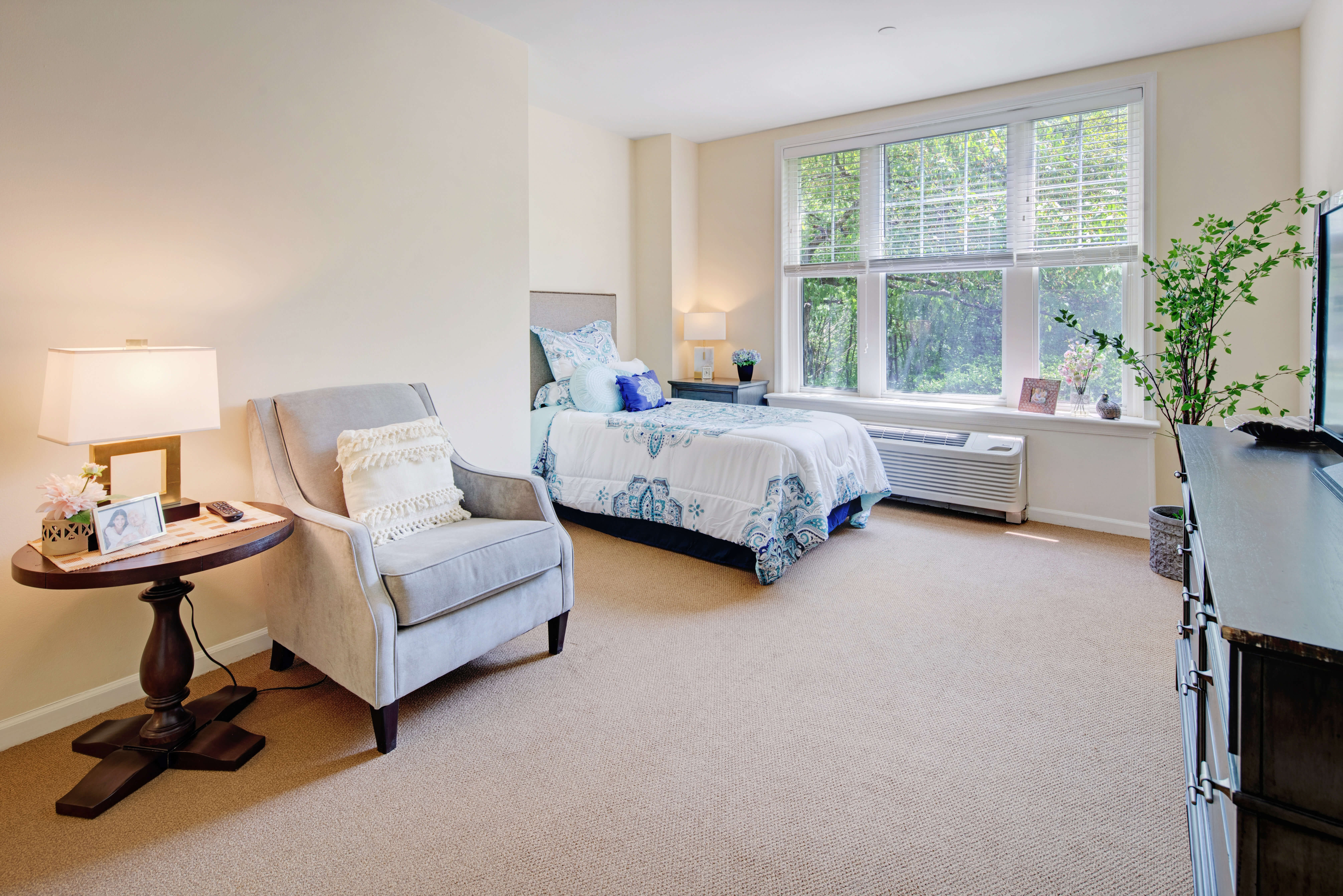 Sunrise of West Bloomfield | Bedroom