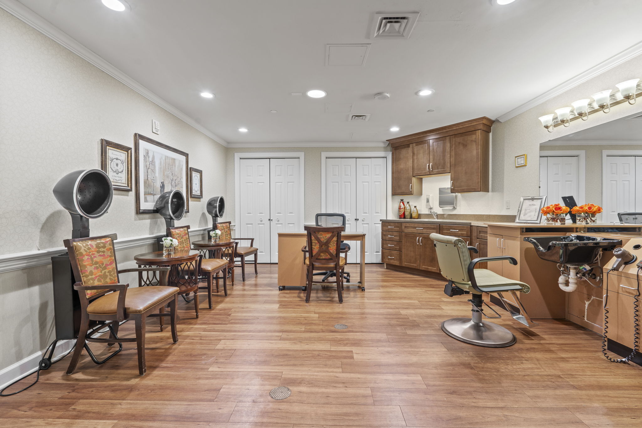 Salon | Sunrise of Hunter Mill