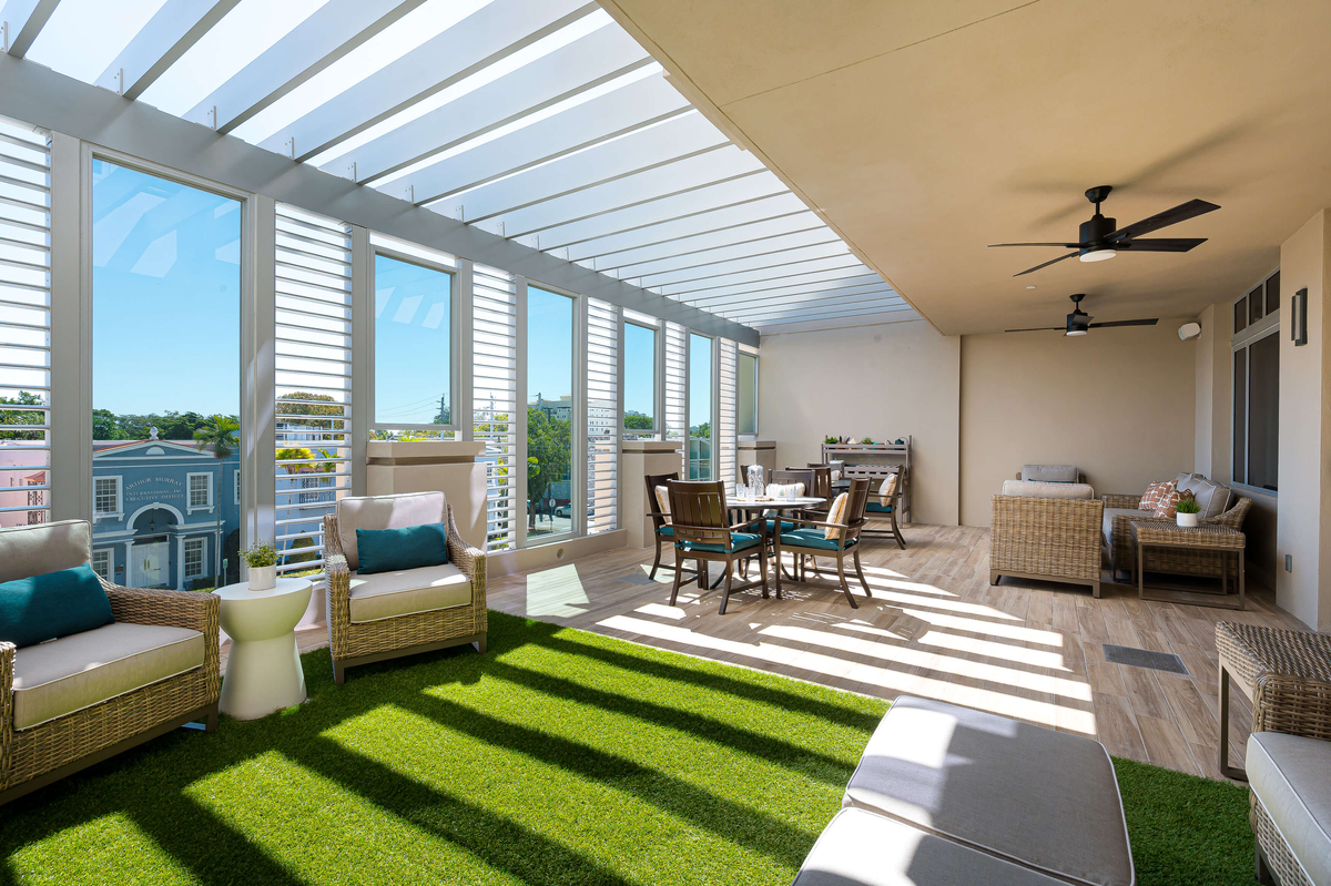 Patio | Sunrise of Coral Gables