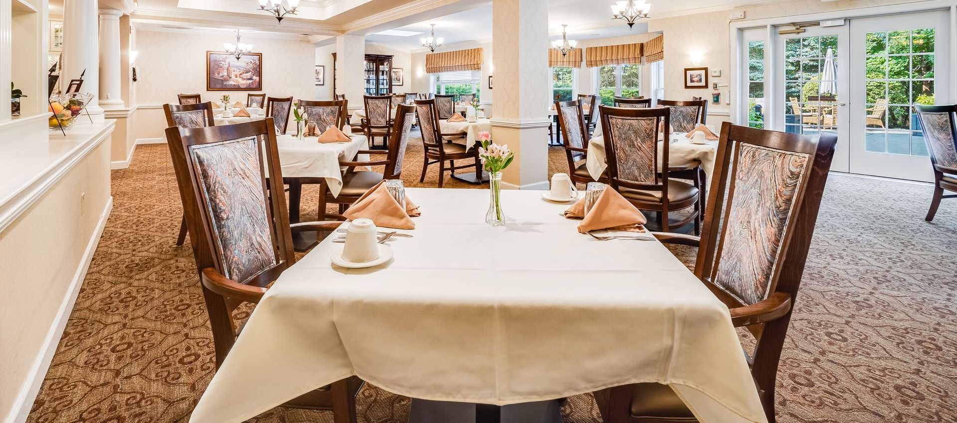 Dining Room at Sunrise of Gurnee