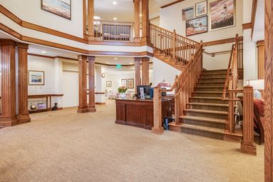 Lobby | Sunrise of Edmonds