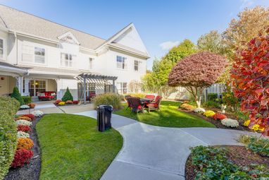 Sunrise of Wayland | Garden