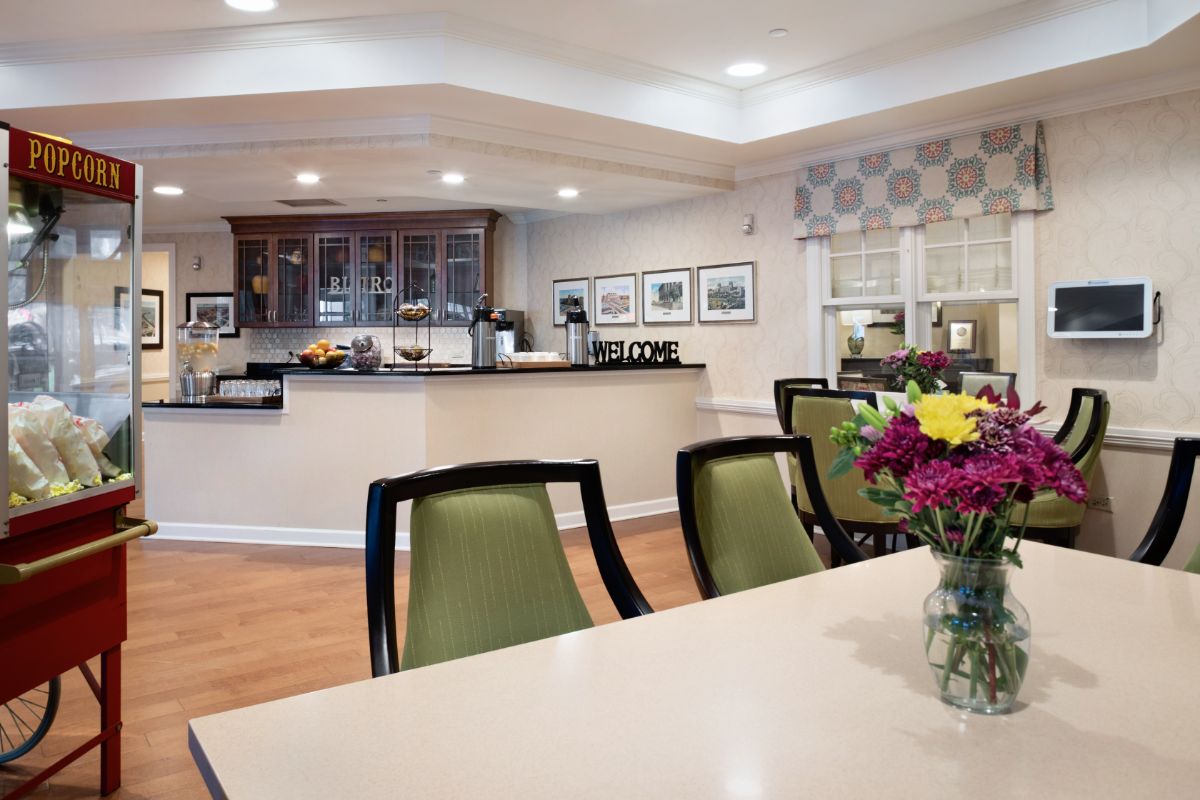 Sunrise of Willowbrook | Bistro