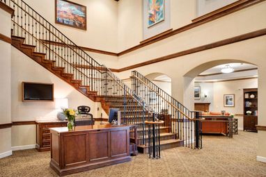 Sunrise of Westlake Village | Lobby