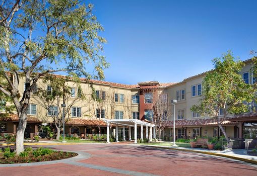 Sunrise of Westlake Village
