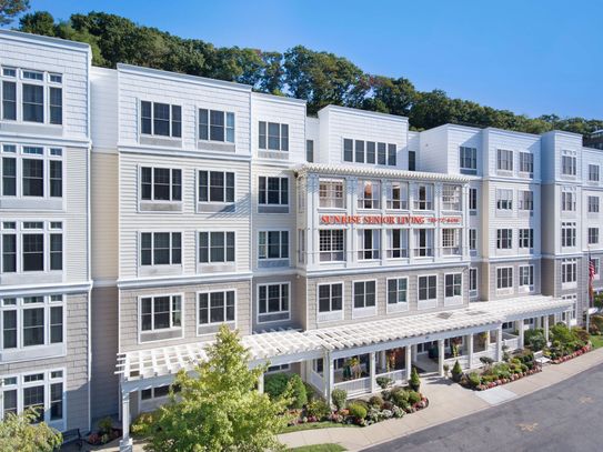 Sunrise of Staten Island I exterior