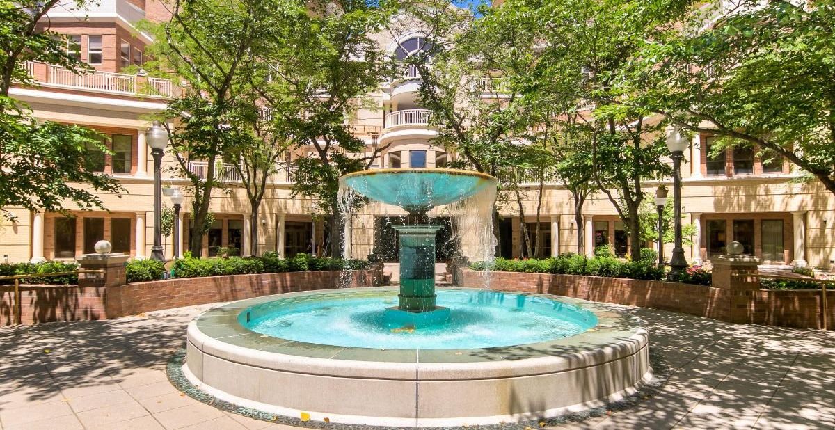 Fountain, The Jefferson