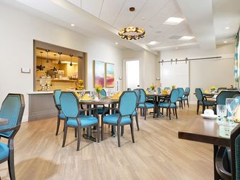 The Bluffs at Hamilton Hill | Dining Room 1