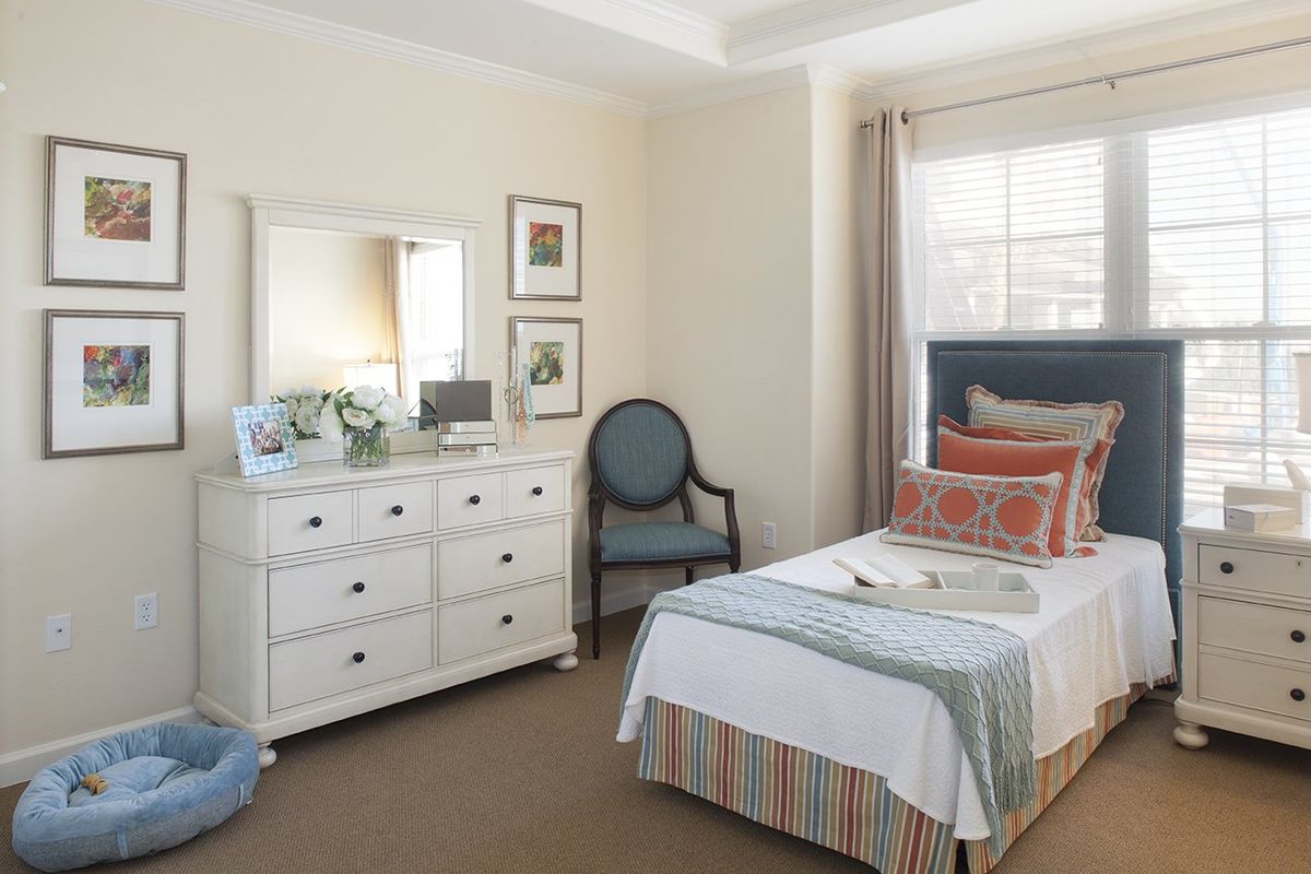 Suite Bedroom, Sunrise at Palos Verdes