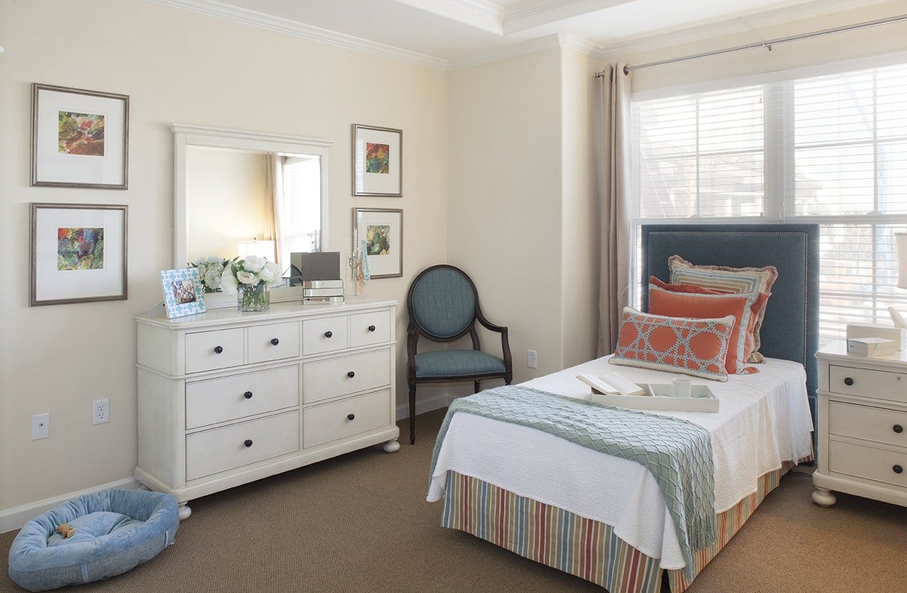 Suite Bedroom, Sunrise at Palos Verdes