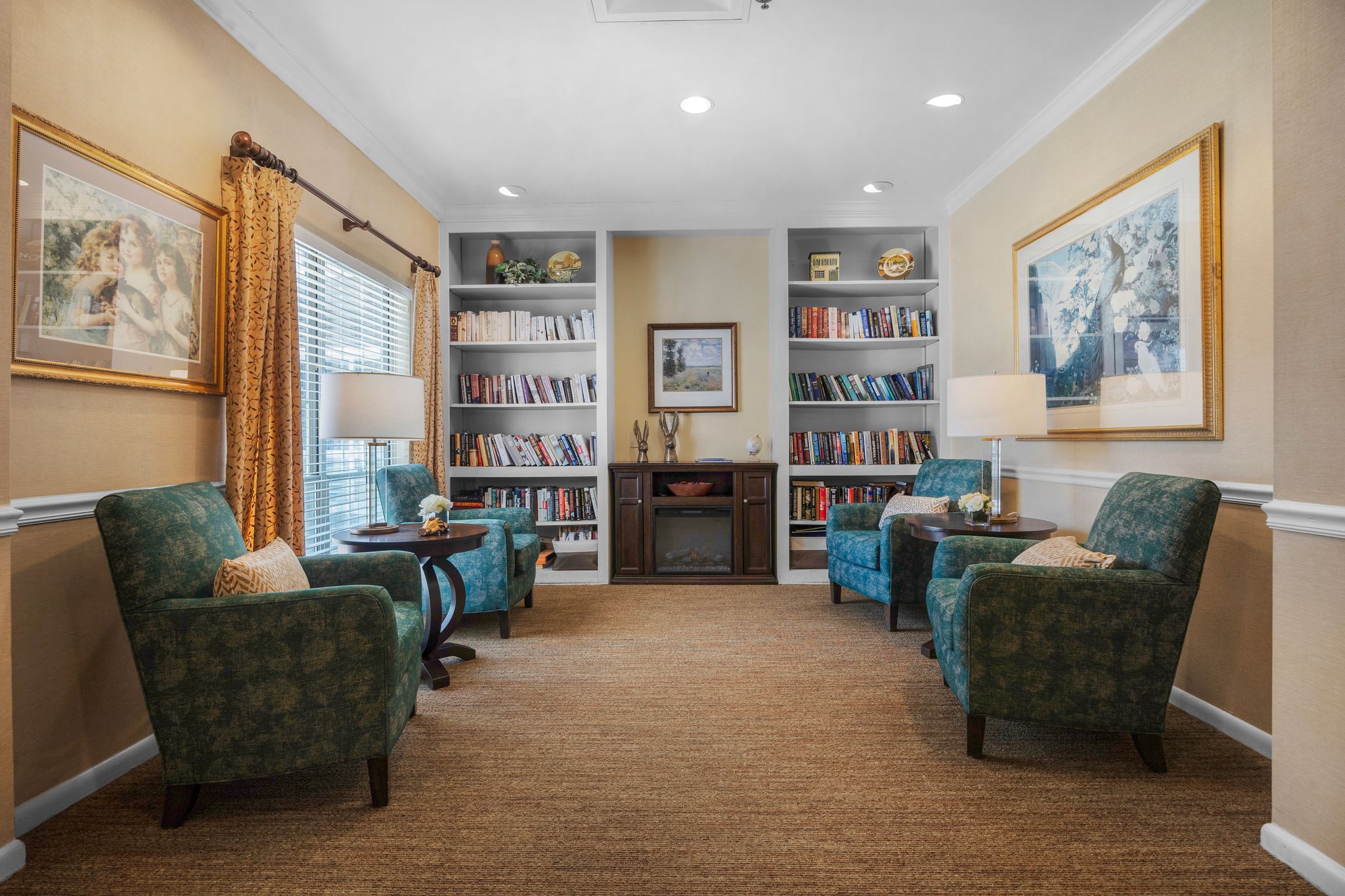 Brighton Gardens of Edison | Library