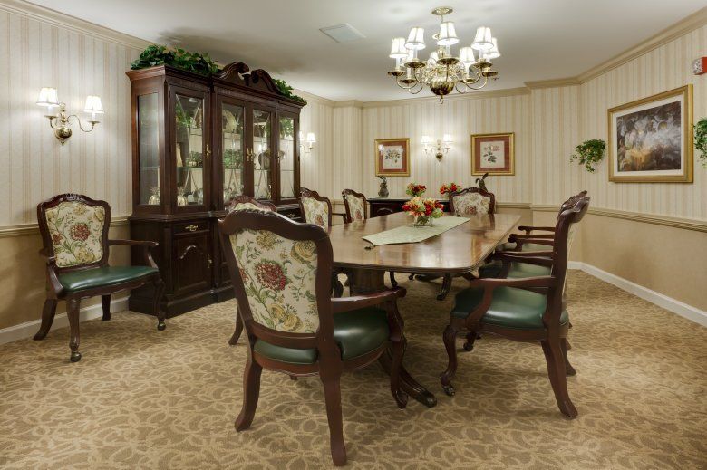 Dining Room at Sunrise of Silver Spring