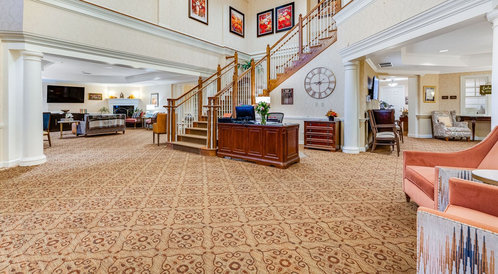 Sunrise of Lynnfield Lobby