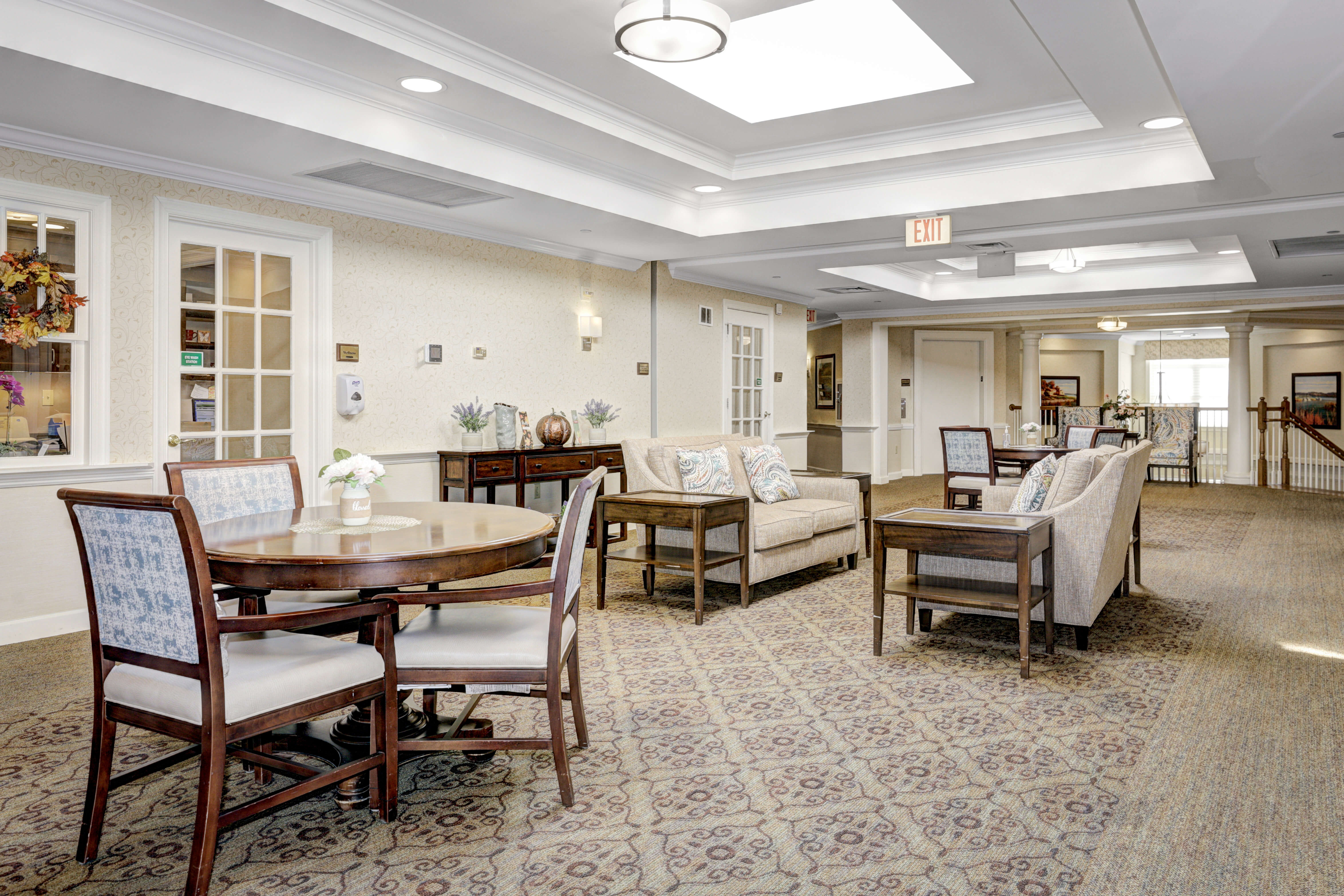 Living Room | Sunrise of Livingston