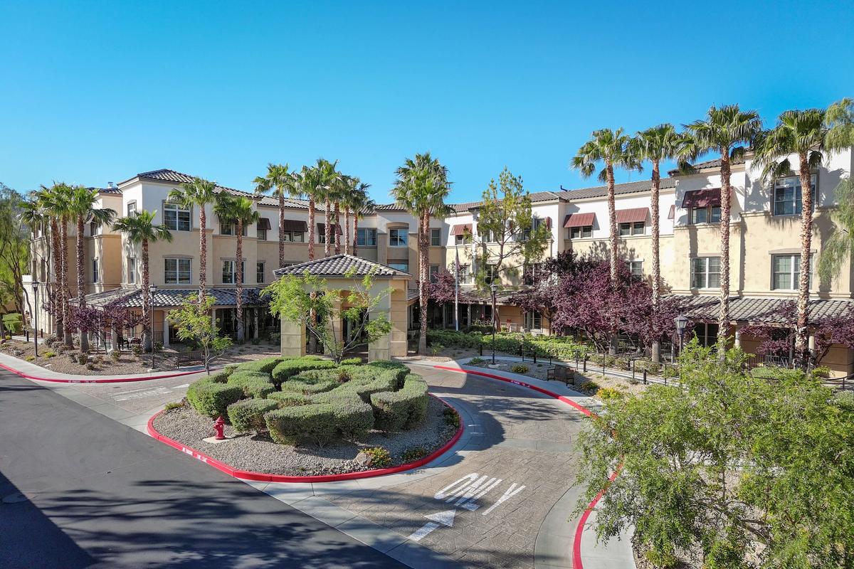 Welcome to Sunrise of Henderson!