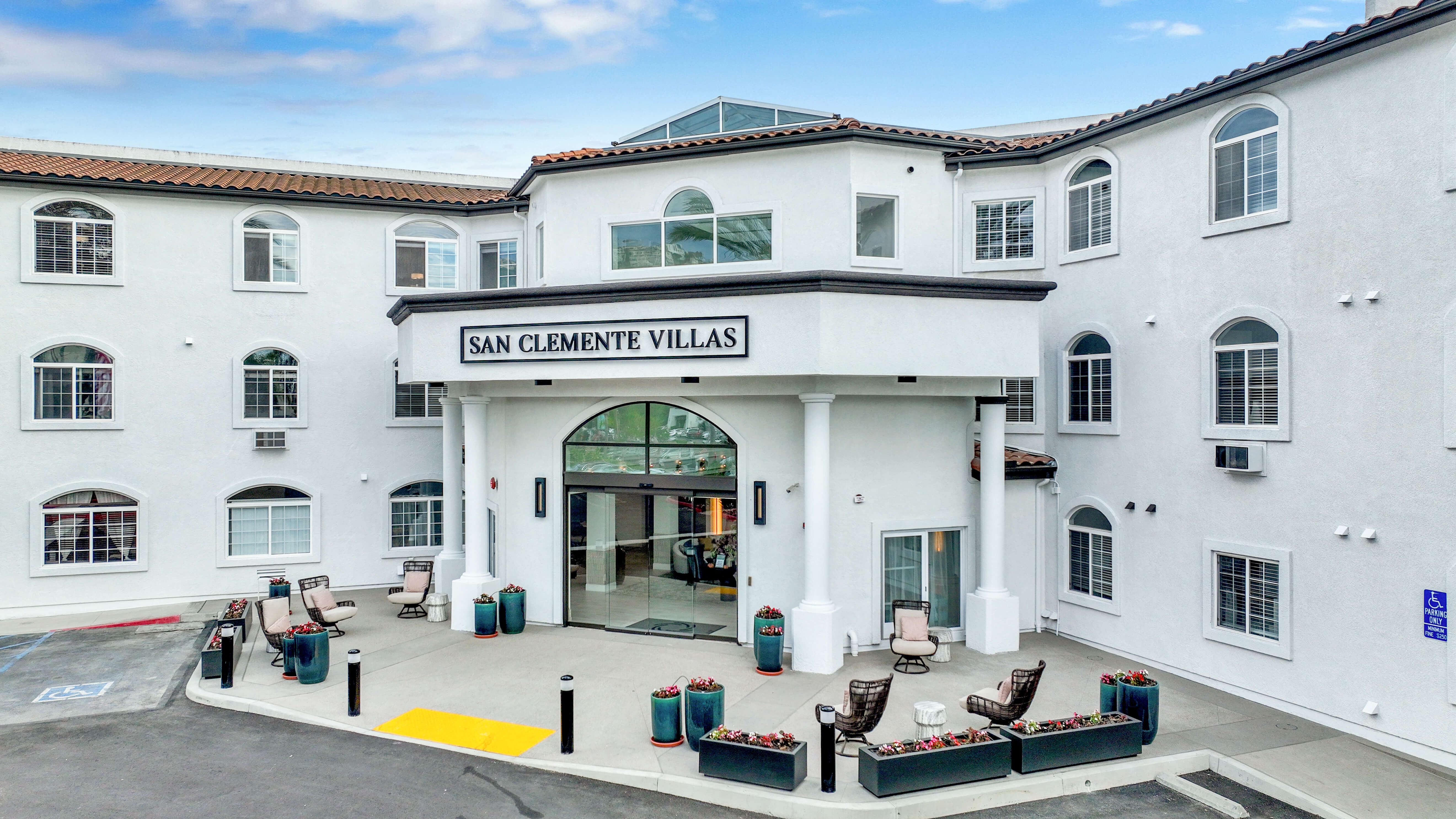 San Clemente Villas | Exterior