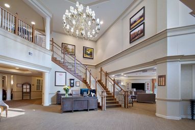 Lobby | Sunrise of Bloomfield Hills