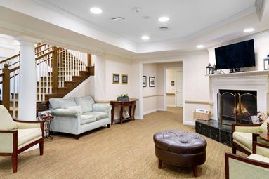 Sitting Area | Brighton Gardens of Stamford