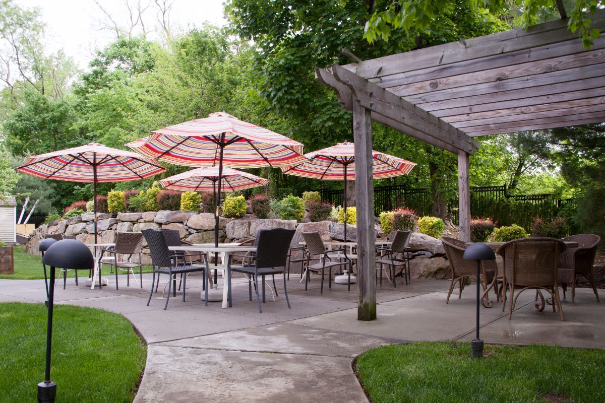 Outdoor Patio, Sunrise of Crestwood