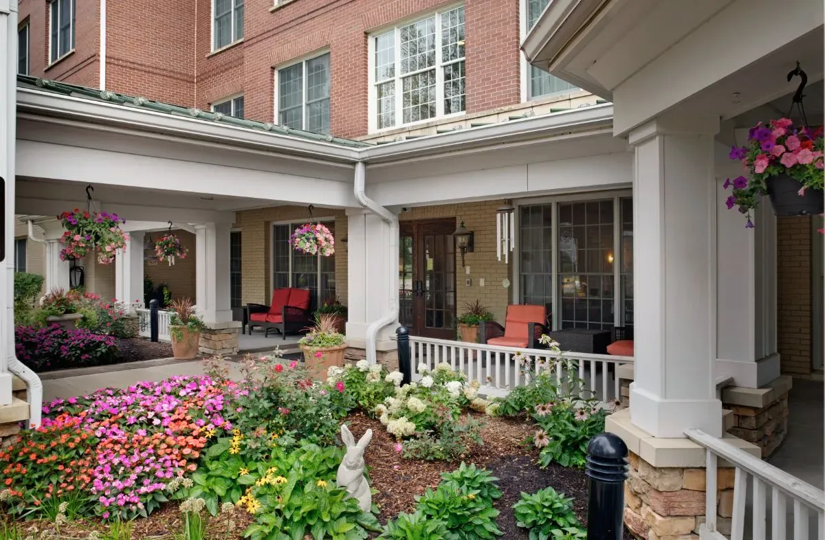 Sunrise of Highland Park Porch