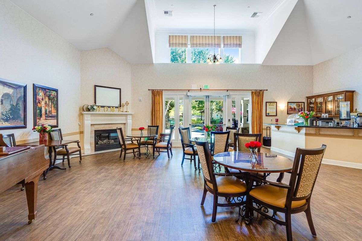 Sunrise of Danville | Dining Room