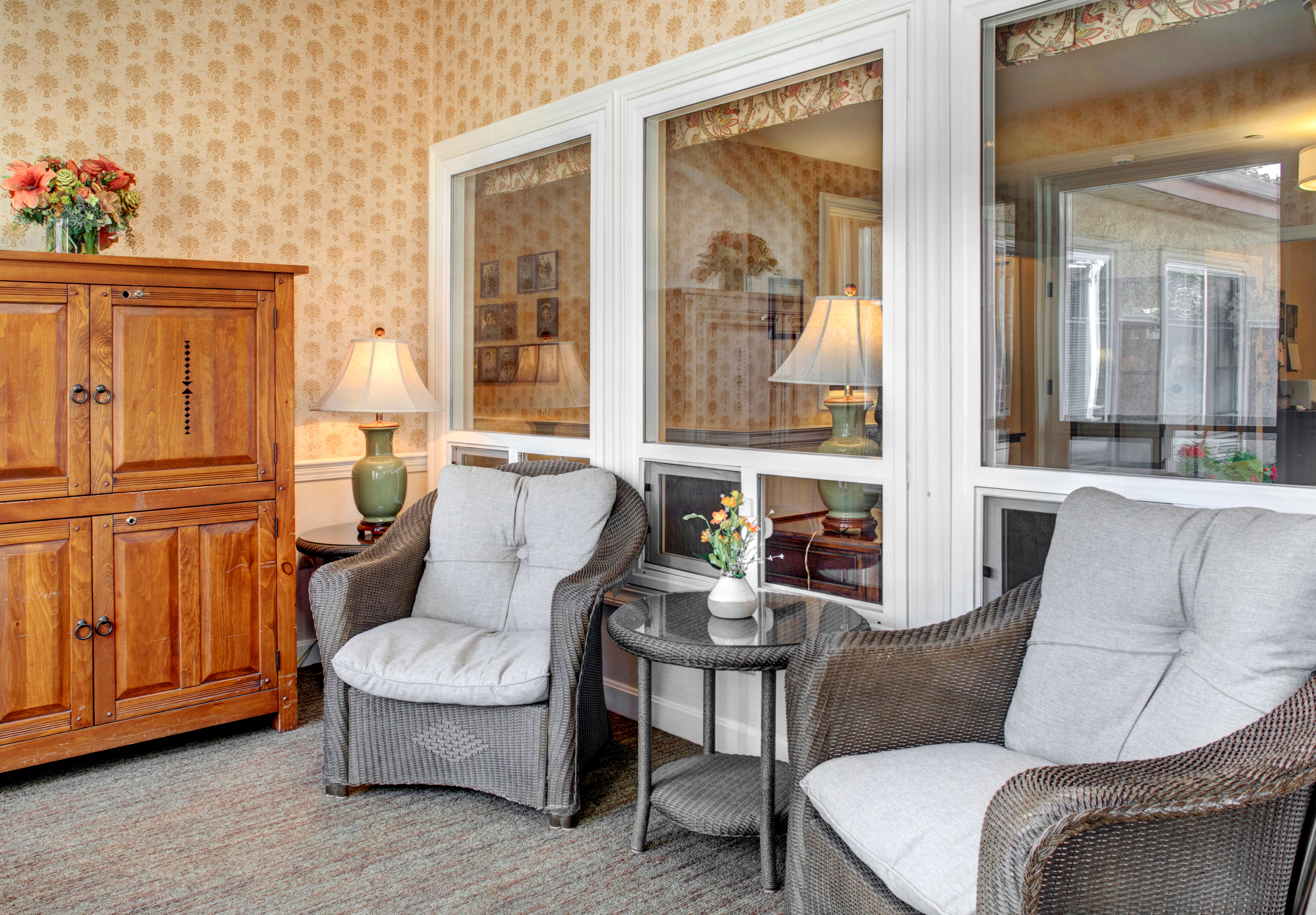 Sunrise at Canyon Crest | Sunroom