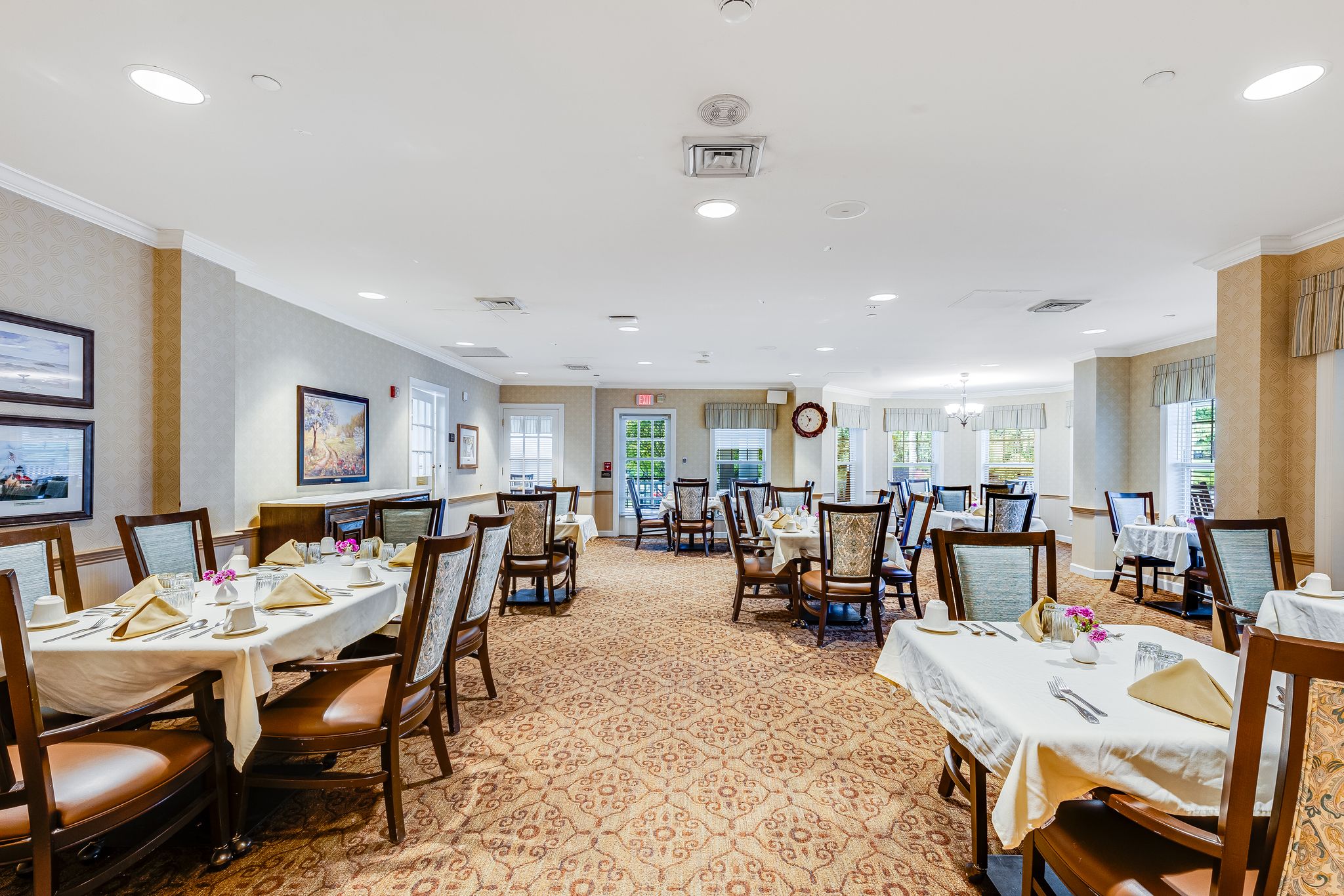 Sunrise of Morris Plains I Dining Room
