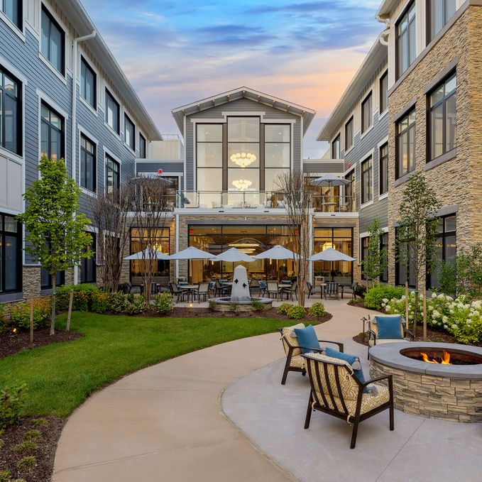 Sunrise of North Severna Park | Courtyard