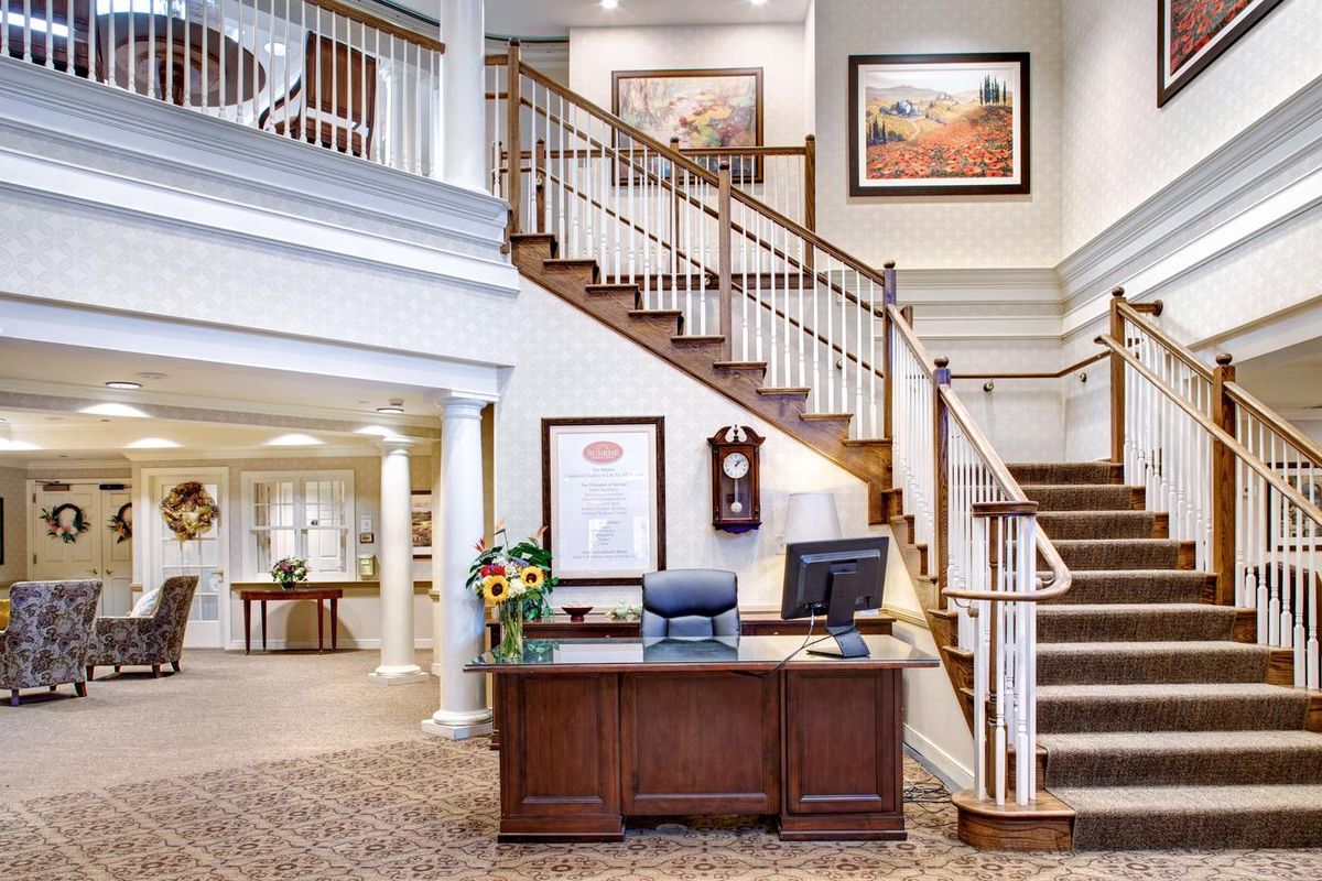 Sunrise of Flossmoor I lobby