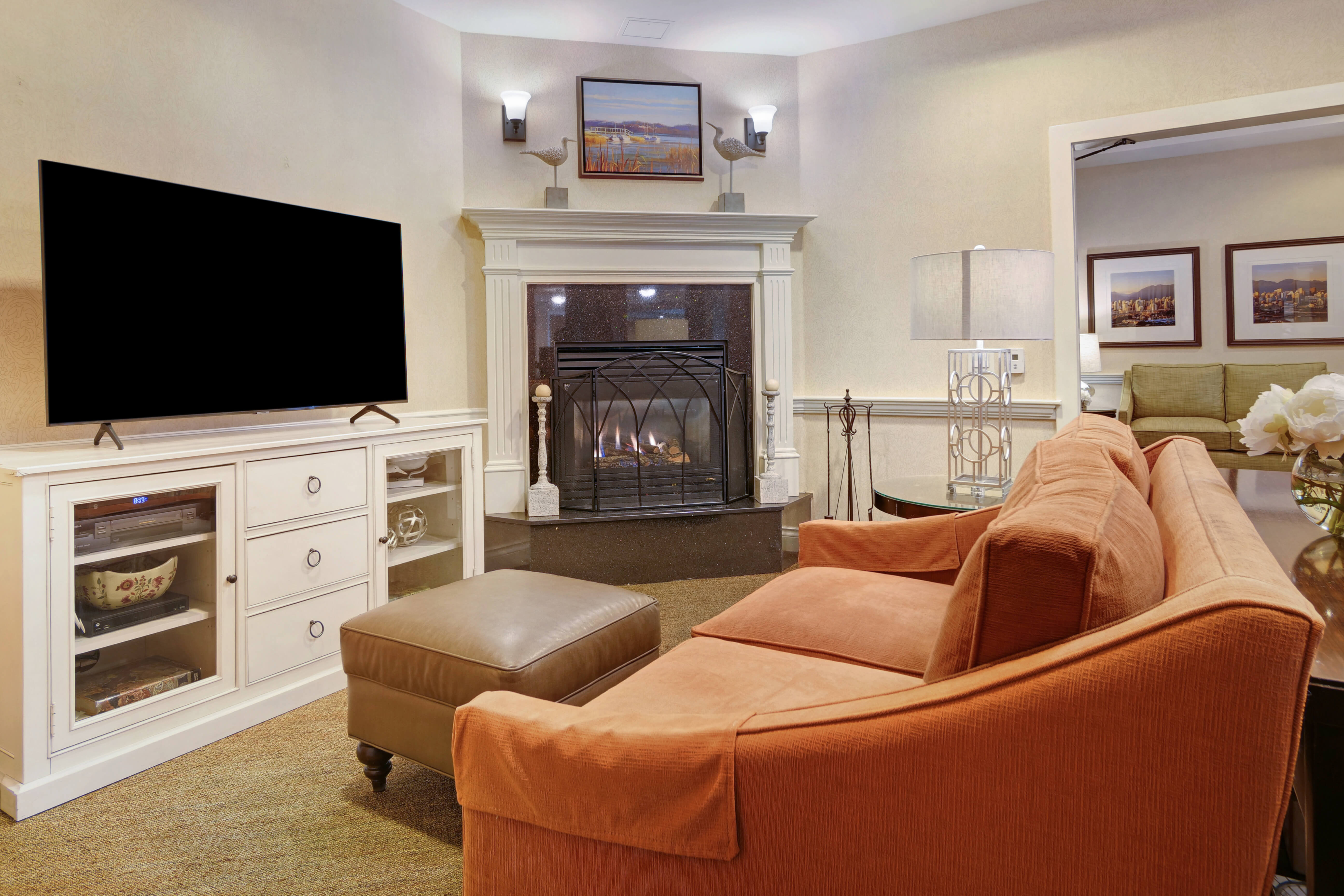 Sunrise of Lynn Valley | Living Room