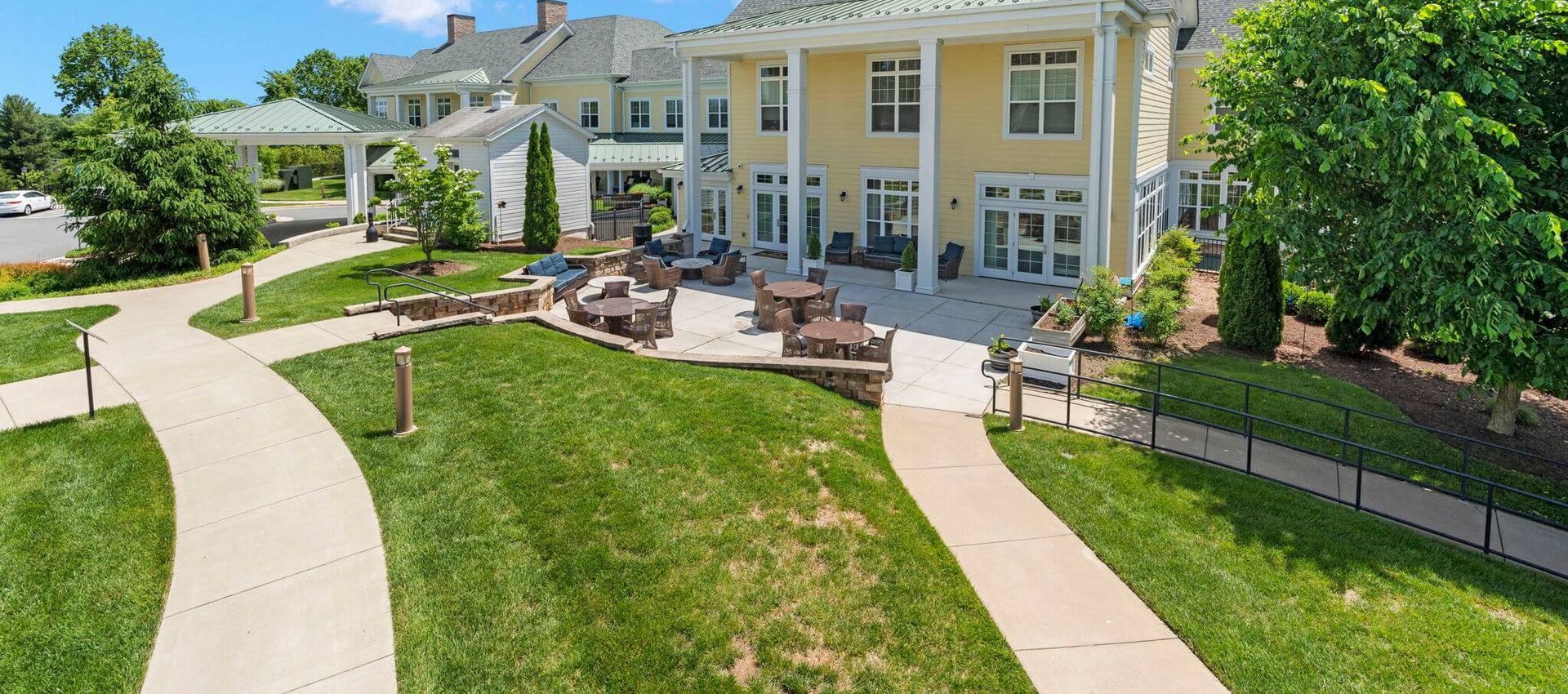 Virtual Tour & Photo Gallery Sunrise at Silas Burke House, VA